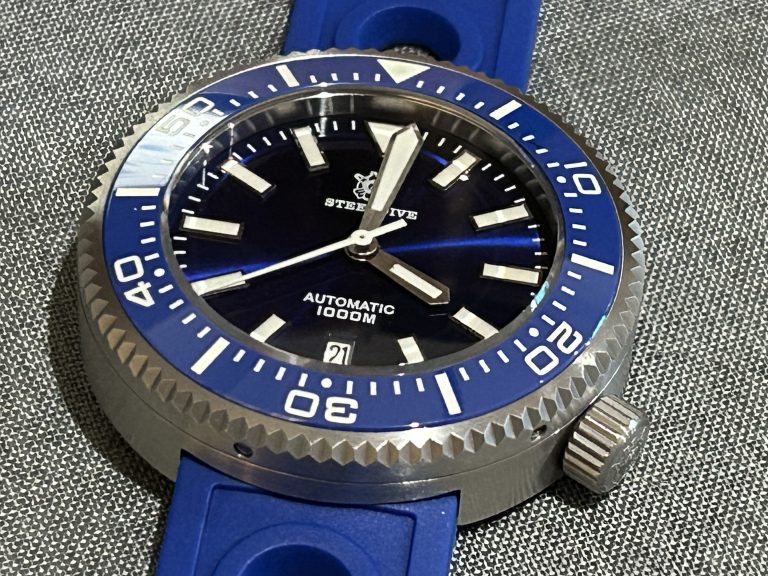Steeldive SD1976 Automatic 1000m Dive Watch